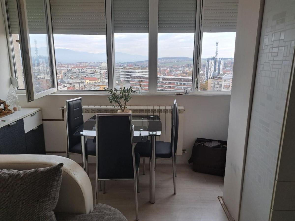 Apartman Sa Panoramom 쿠르셰바츠 외부 사진